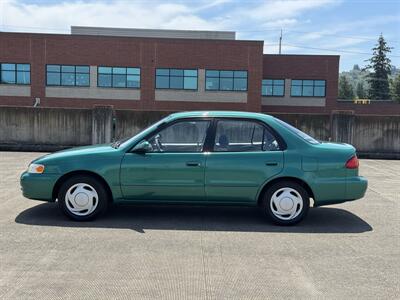1998 Toyota Corolla LE   - Photo 2 - Gresham, OR 97030