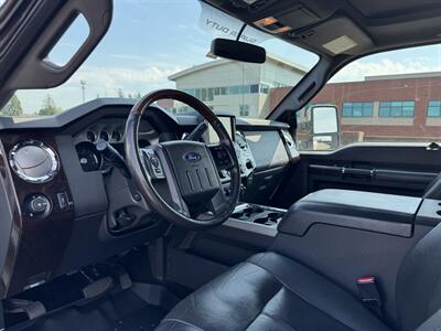 2016 Ford F-350 Super Duty Lariat Platinum  Crew Cab 4x4 - Photo 25 - Gresham, OR 97030