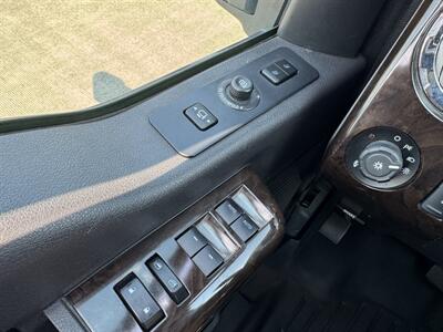 2016 Ford F-350 Super Duty Lariat Platinum  Crew Cab 4x4 - Photo 44 - Gresham, OR 97030