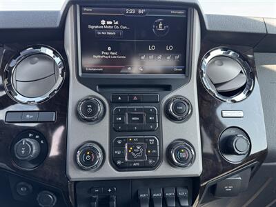 2016 Ford F-350 Super Duty Lariat Platinum  Crew Cab 4x4 - Photo 35 - Gresham, OR 97030