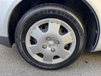 2001 Toyota ECHO Manual - Photo 7 - Gresham, OR 97030