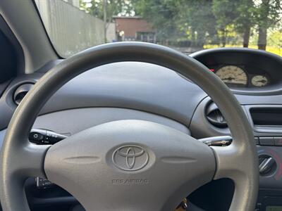 2001 Toyota ECHO Manual - Photo 16 - Gresham, OR 97030