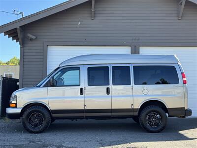 2004 Chevrolet Express 1500 Explorer  AWD - Photo 2 - Gresham, OR 97030
