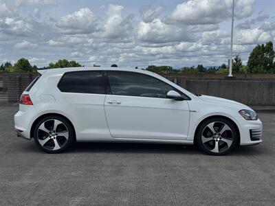 2015 Volkswagen Golf GTI SE 6 Speed Manual - Photo 6 - Gresham, OR 97030