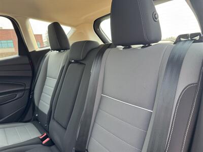 2013 Ford C-MAX Hybrid SE - Photo 16 - Gresham, OR 97030