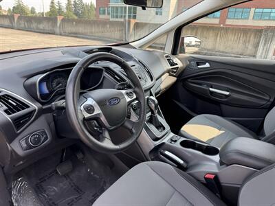 2013 Ford C-MAX Hybrid SE - Photo 11 - Gresham, OR 97030