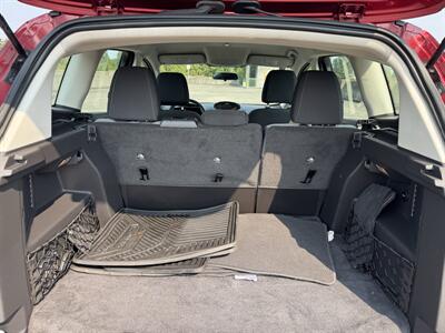 2013 Ford C-MAX Hybrid SE - Photo 17 - Gresham, OR 97030