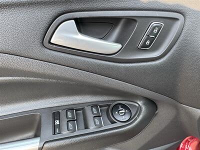 2013 Ford C-MAX Hybrid SE - Photo 25 - Gresham, OR 97030