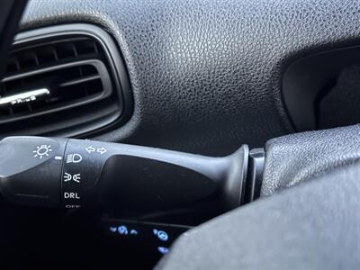 2019 Toyota Prius LE   - Photo 27 - Gresham, OR 97030