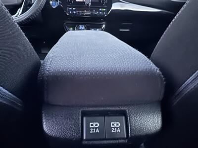 2019 Toyota Prius LE   - Photo 29 - Gresham, OR 97030
