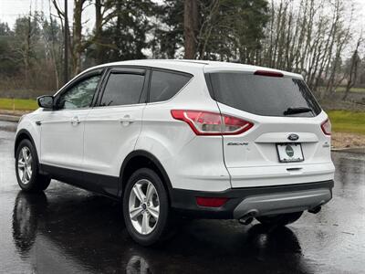 2016 Ford Escape SE   - Photo 3 - Gresham, OR 97030