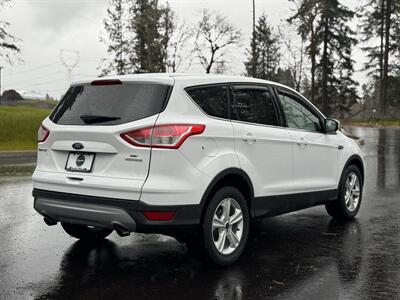 2016 Ford Escape SE   - Photo 5 - Gresham, OR 97030