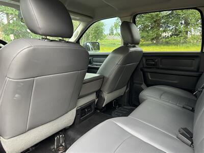 2016 RAM 1500 Crew Cab Tradesman 4x4 - Photo 15 - Gresham, OR 97030