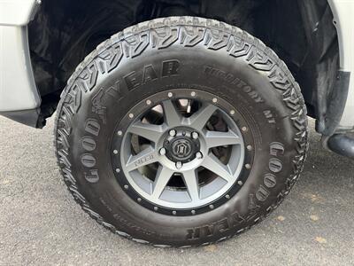 2016 RAM 1500 Crew Cab Tradesman 4x4 - Photo 10 - Gresham, OR 97030