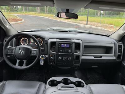 2016 RAM 1500 Crew Cab Tradesman 4x4 - Photo 18 - Gresham, OR 97030