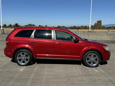 2010 Dodge Journey SXT  AWD - Photo 6 - Gresham, OR 97030