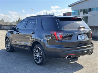 2016 Ford Explorer Sport   - Photo 3 - Gresham, OR 97030
