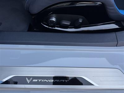 2023 Chevrolet Corvette Stingray 70th Anniversary  Convertible w/3LT - Photo 33 - Gresham, OR 97030