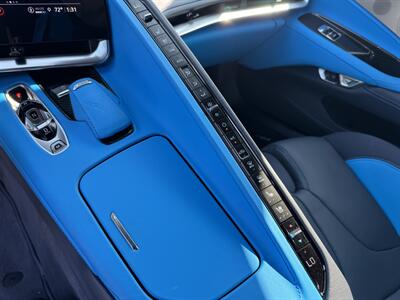 2023 Chevrolet Corvette Stingray 70th Anniversary  Convertible w/3LT - Photo 22 - Gresham, OR 97030