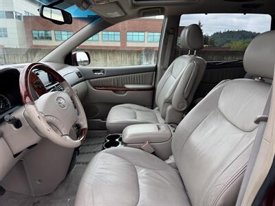 2004 Toyota Sienna XLE 7 Passenger   - Photo 15 - Gresham, OR 97030