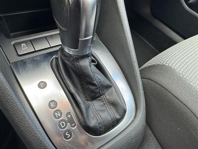 2013 Volkswagen Jetta SportWagen S PZEV - Photo 21 - Gresham, OR 97030