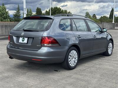 2013 Volkswagen Jetta SportWagen S PZEV - Photo 5 - Gresham, OR 97030