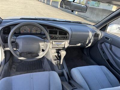 1994 Toyota Camry LE   - Photo 17 - Gresham, OR 97030