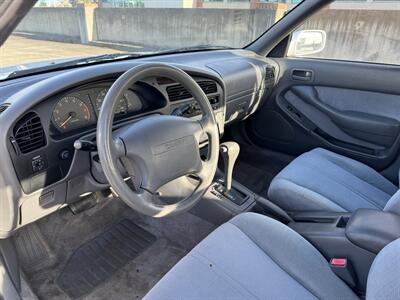 1994 Toyota Camry LE   - Photo 11 - Gresham, OR 97030