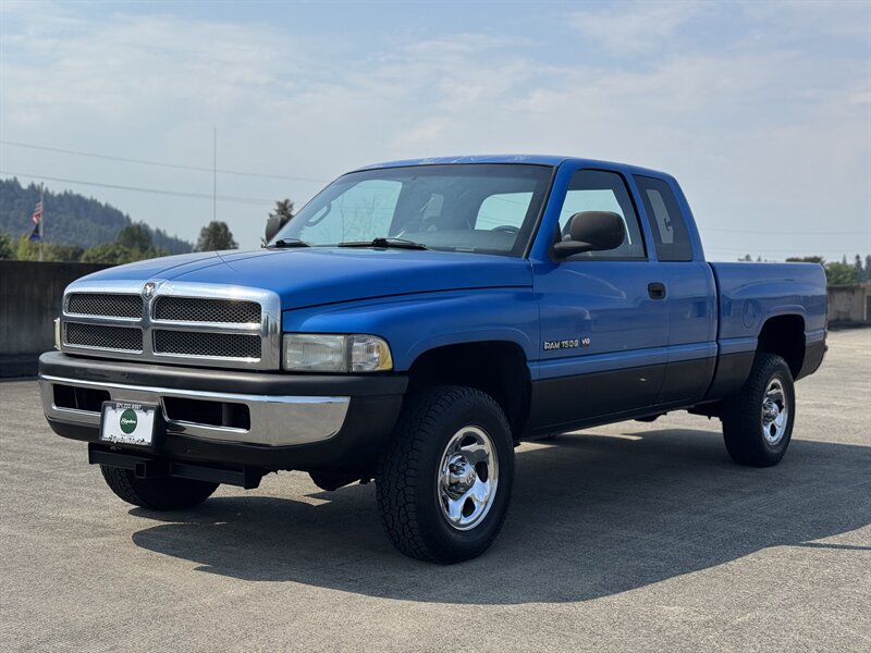 1999 Dodge Ram 1500 ST 4dr ST - Photo 1 - Gresham, OR 97030