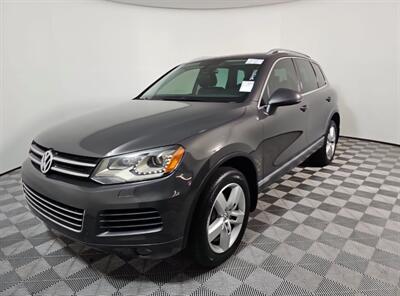 2012 Volkswagen Touareg TDI Sport  Lux - Photo 1 - Gresham, OR 97030