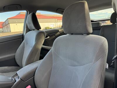 2010 Toyota Prius III  Hybrid - Photo 9 - Gresham, OR 97030