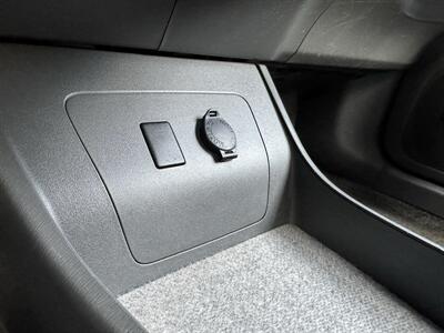 2010 Toyota Prius III  Hybrid - Photo 27 - Gresham, OR 97030