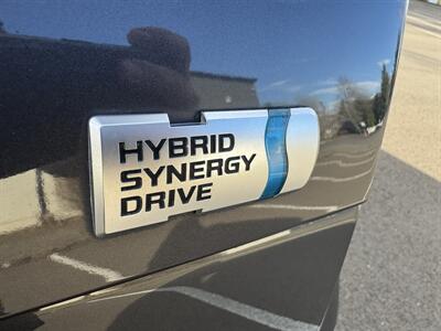 2010 Toyota Prius III  Hybrid - Photo 6 - Gresham, OR 97030