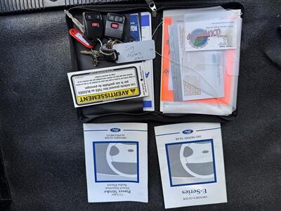 2001 Ford E-Series Van E-350 SD  7.3L Power Stroke Diesel - Photo 33 - Gresham, OR 97030