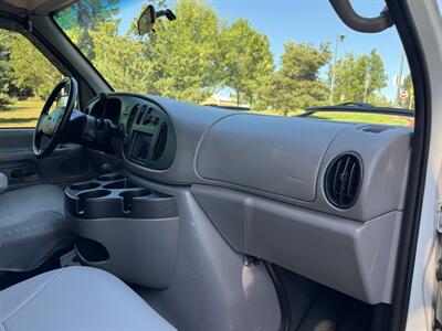 2001 Ford E-Series Van E-350 SD  7.3L Power Stroke Diesel - Photo 11 - Gresham, OR 97030