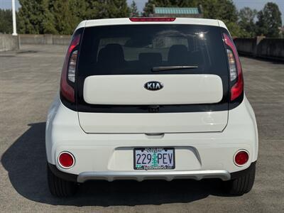2018 Kia Soul +   - Photo 4 - Gresham, OR 97030