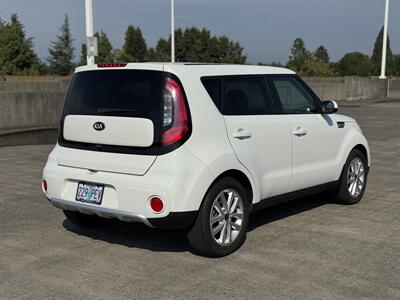 2018 Kia Soul +   - Photo 5 - Gresham, OR 97030