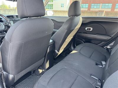 2018 Kia Soul +   - Photo 14 - Gresham, OR 97030