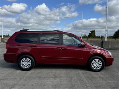 2014 Kia Sedona LX  LWB - Photo 6 - Gresham, OR 97030