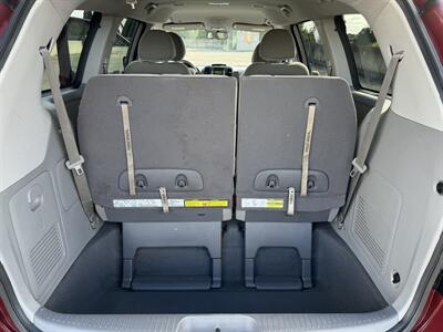 2014 Kia Sedona LX  LWB - Photo 20 - Gresham, OR 97030