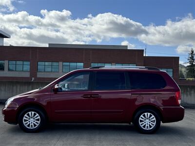 2014 Kia Sedona LX  LWB - Photo 2 - Gresham, OR 97030