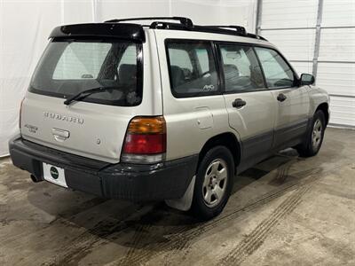 1999 Subaru Forester L  AWD - Photo 4 - Gresham, OR 97030