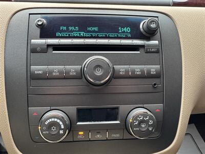 2010 Buick Lucerne CXL  w/ 1XL - Photo 20 - Gresham, OR 97030