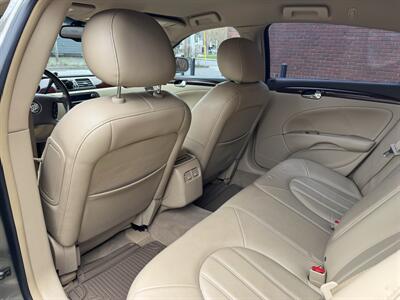 2010 Buick Lucerne CXL  w/ 1XL - Photo 13 - Gresham, OR 97030