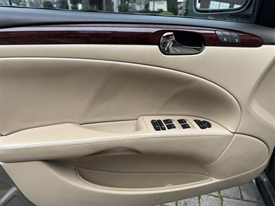 2010 Buick Lucerne CXL  w/ 1XL - Photo 22 - Gresham, OR 97030