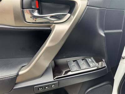 2015 Lexus GX 460 Premium  AWD - Photo 37 - Gresham, OR 97030