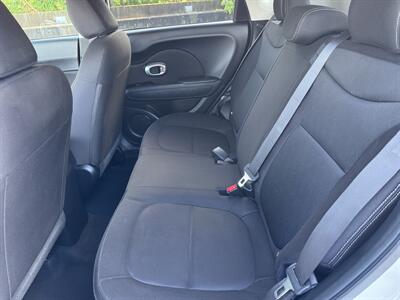 2016 Kia Soul LX   - Photo 13 - Gresham, OR 97030