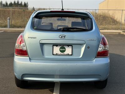 2011 Hyundai Accent GS   - Photo 4 - Gresham, OR 97030