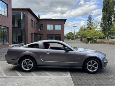 2006 Ford Mustang GT Premium  Coupe V8 - Photo 6 - Gresham, OR 97030