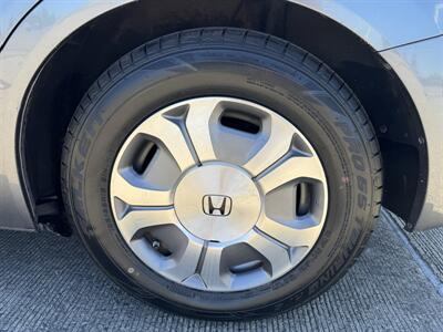2012 Honda Civic Hybrid - Photo 9 - Gresham, OR 97030